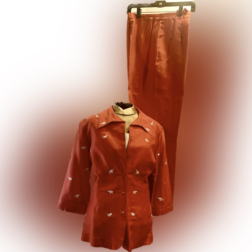 Silk pant suit